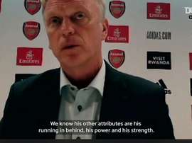 Moyes speaks about Antonio's progress. Dugout