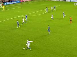 Salah marca para o Basel contra o Chelsea. DUGOUT