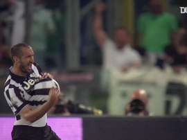 Il goal in acrobazia di Chiellini. Dugout