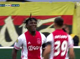 La victoire historique 13-0 de l'Ajax contre VVV-Venlo. DUGOUT