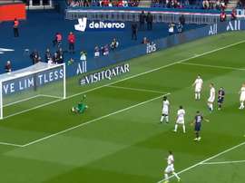 VIDÉO : Le premier but de Pablo Sarabia avec le Paris Saint-Germain. DUGOUT