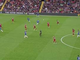 VIDÉO : quand Hazard slalomait dans la défense de Klopp. Dugout