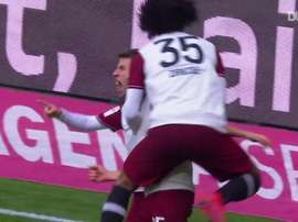 La belle volée de Muller contre Ausbourg. DUGOUT