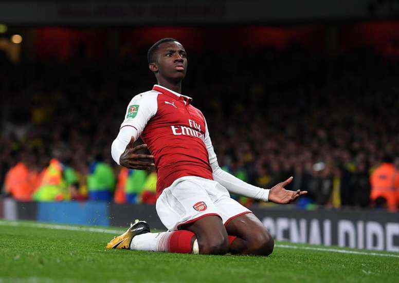 eddie-nketiah-celebrates-his-two-goal-sa
