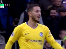 Hazard dio una asistencia a Pedro y, después, marcó. Captura/BeINSports