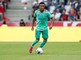 Militao tem na Seleção Brasileira os minutos que não tem no Real. RealMadrid