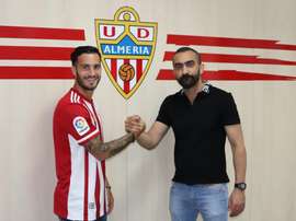 El Almería anunció las incorporaciones de Lazo y Jonathan Silva. UDAlmería