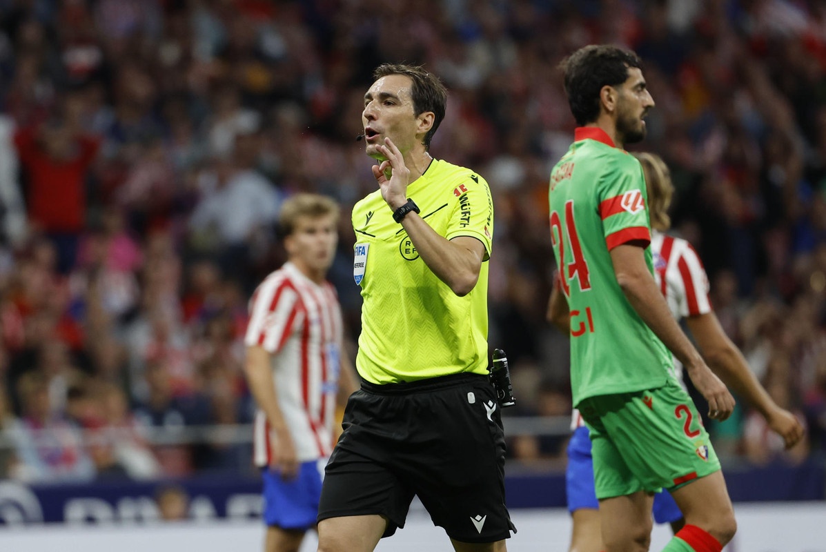 El nivel arbitral en España es muy bueno