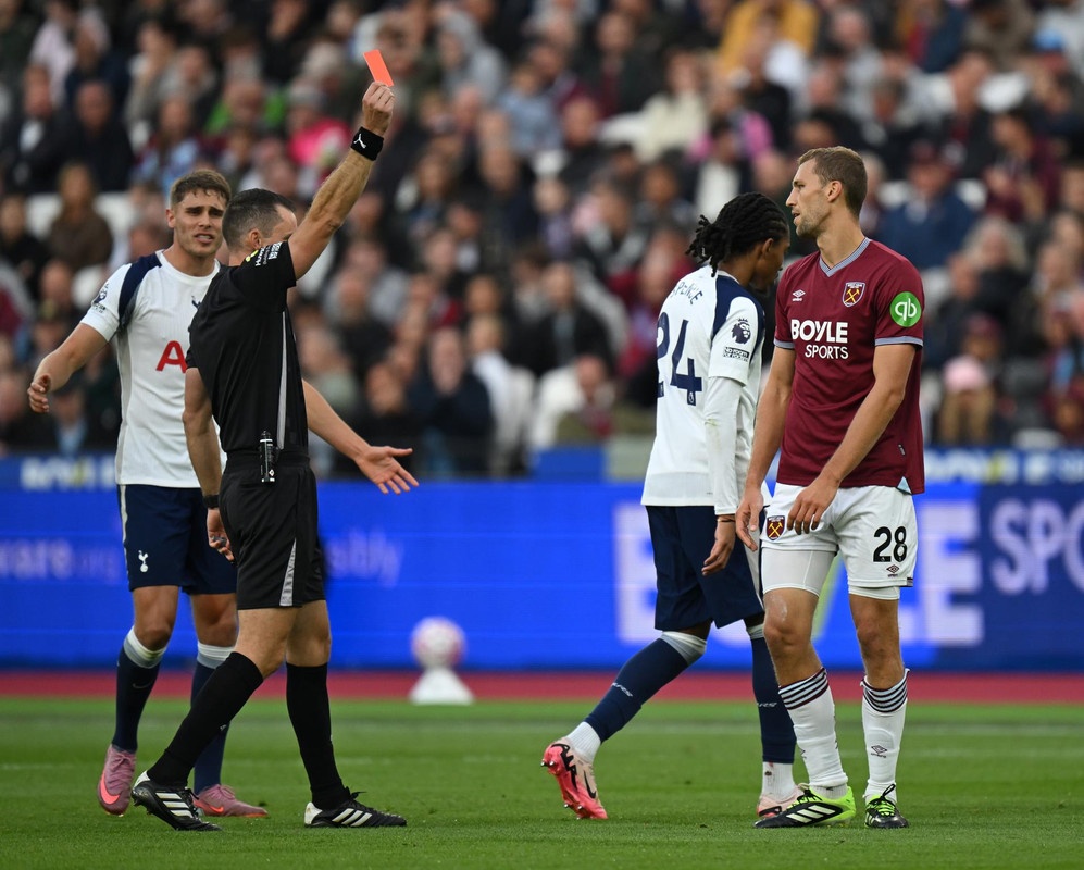 El West Ham, amenazado por la sombra del descenso de la 2010-11