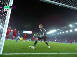 Firmino profite d'un caviar d'Alexander-Arnold pour lancer les Reds. Capture/DAZN