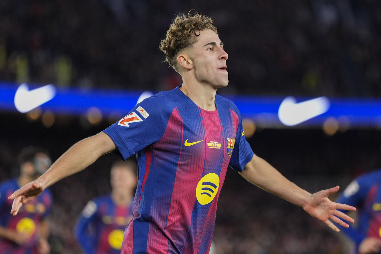 Fermin Lopez desfalca o Barcelona por lesão na panturrilha