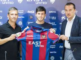 El jugador buscará minutos en el conjunto nazarí. LevanteUD