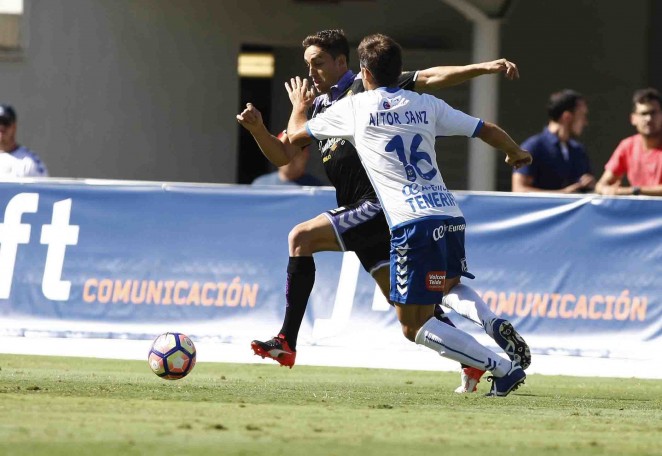 El Tenerife homenajeará a tres atletas paralímpicos