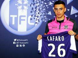 El centrocampista Mathieu Cafaro recibe un contrato profesional del Toulouse. ToulouseFC