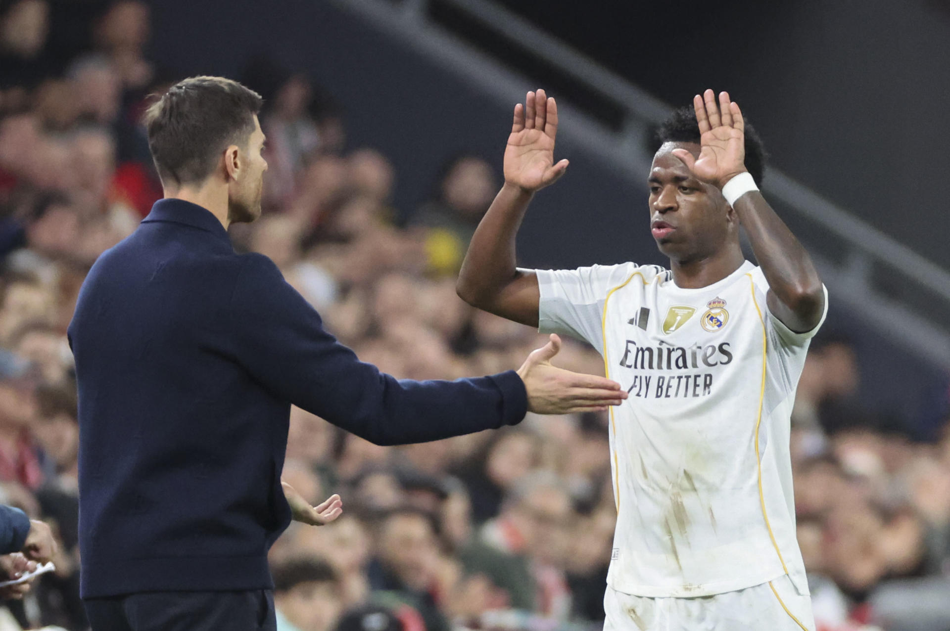Vinicius, de la cuenta hasta tres a San Mamés al abrazo con Xabi