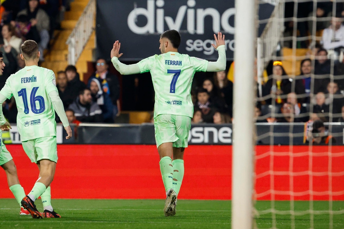 Virou freguês: com nova goleada, Barça elimina o Valencia da Copa do Rei