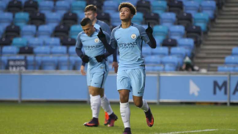 Jadon Sancho Willing To Return To City And Make Peace With Pep Besoccer