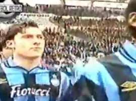 Totti vestiu a camisa da Inter. Captura/FútbolRetro