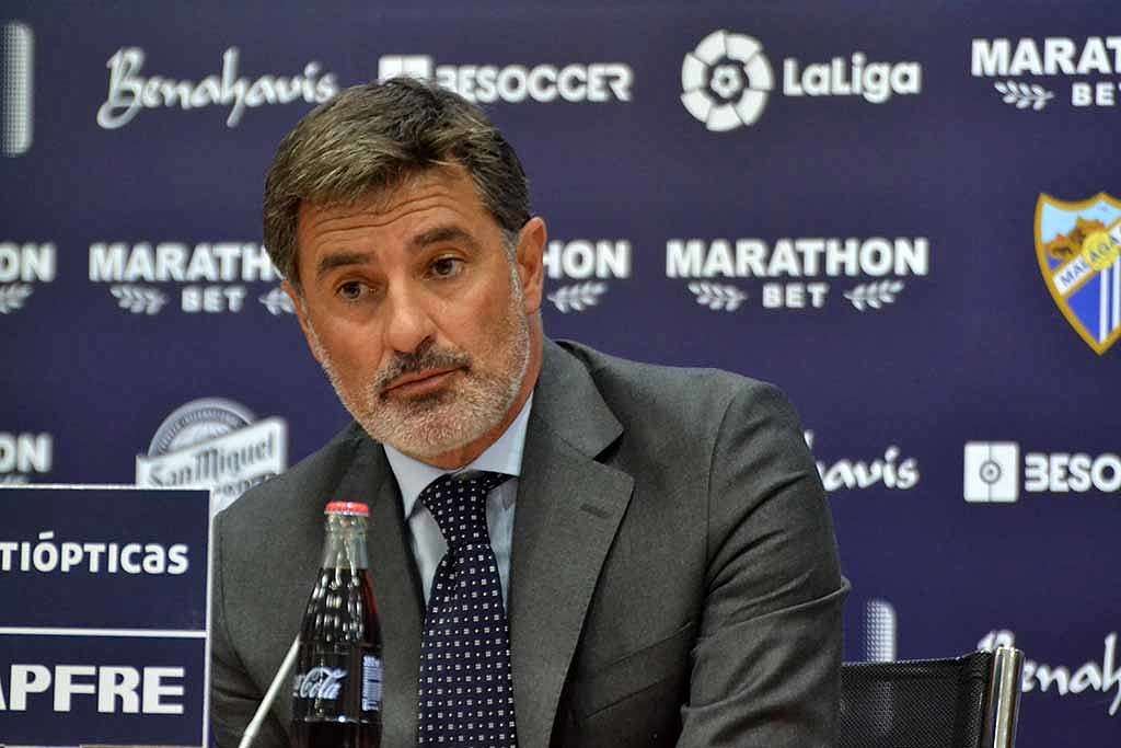 Conferencia de Prensa Real Bétis #1 El-entrenador-del-malaga--michel-gonzalez--en-la-rueda-de-prensa-tras-el-malaga-deportivo-de-la-jornada-12-de-laliga-17-18--besoccer