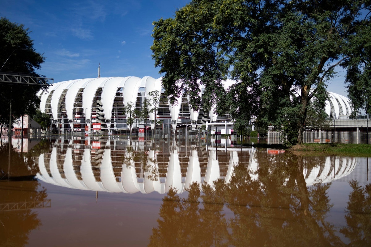 11 clubes brasileños piden parar la liga por las inundaciones