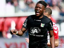 Limbombe cruza la frontera y jugará en el Brujas. NEC-Nijmegen