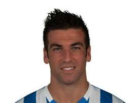 El futbolista del Guijuelo Carles Marc, en su foto oficial cuando militaba en el Atlético Baleares. Twitter/ClubDepGuijuelo