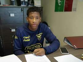 Gonzalo Plata assinou pelo Sporting. Twitter/Sporting_CP