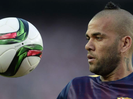 Daniel Alves explicou como viveu a partida entre Barcelona e Juventus. AFP