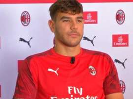 Theo quer conquistar grandes coisas no Milan. Captura/SkySport