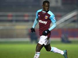 Quina podría abandonar el filial del West Ham este invierno. AFP