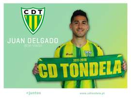 El chileno jugará como cedido hasta 2019. Twitter/CDTondela1933