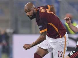 Maicon podría quedarse en Italia con el Cagliari. ASRoma
