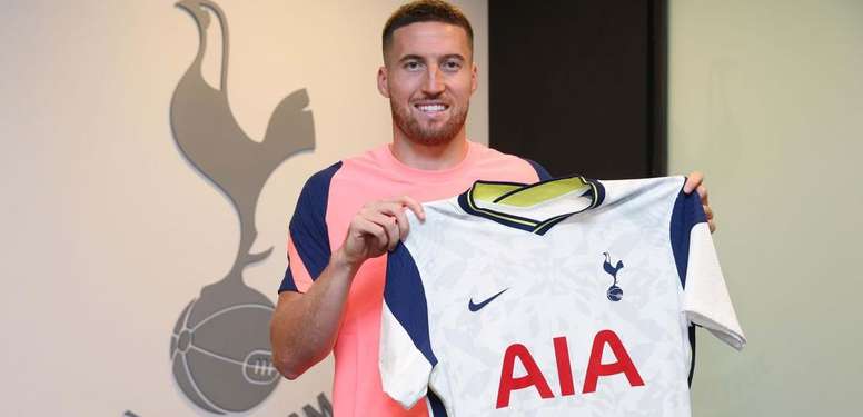 Tottenham Sign Defender Doherty From Wolves Besoccer
