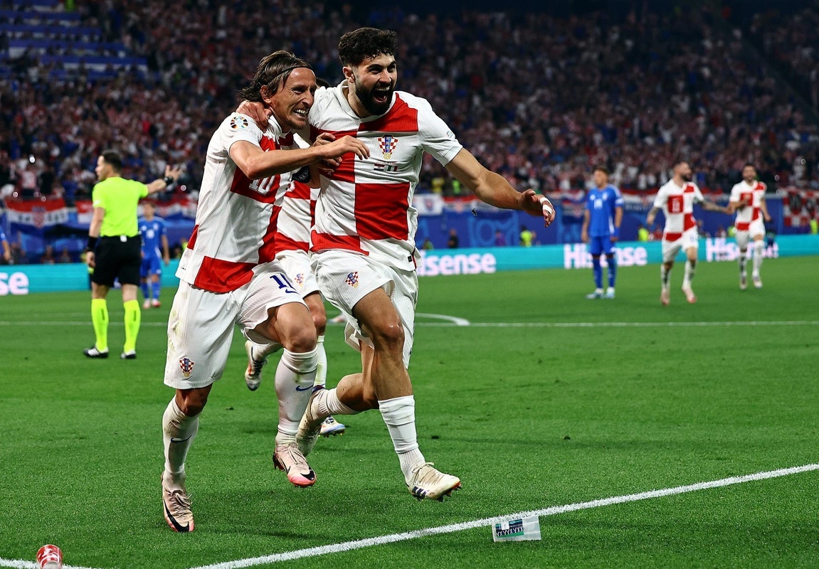 Modric y Croacia vuelven a 2018