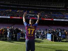 Le défenseur central héritera du maillot d'Alcácer. Twitter/FCBarcelone