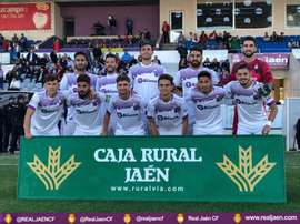 El Jaén frena al Malagueño en la recta final. RealJaenCF