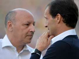 Giuseppe Marotta, le directeur sportif de la Vieille Dame, avec Massimiliano Allegri. EFE