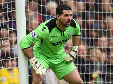 El veterano portero Julián Speroni, de 36 años de edad, recibirá una oferta para ampliar su contrato con el conjunto londinense. CPFC