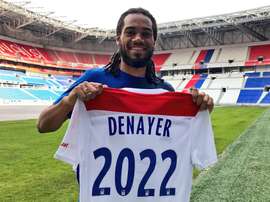 Jason Denayer ya ha firmado su contrato. Twitter/OlympiqueLyonnais