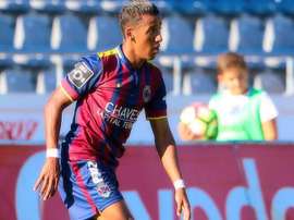 Extremo emprestado pelo Benfica ao Chaves, saiu ileso de acidente aparatoso. Desp. Chaves
