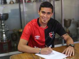 Biancucchi signe avec les Newell's Old Boys. Twitter/@CANOBoficial