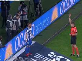 Marquer un but et se faire expulser pour avoir célébré avec les supporters. Capture/Movistar+