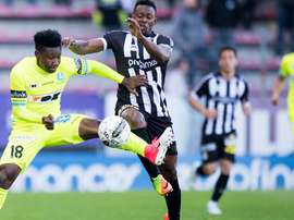 Al Charleroi se le pone cara de Zulte Waregem. KAAGent