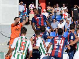 El Huesca logra ante el Córdoba su primera victoria. SDHuesca