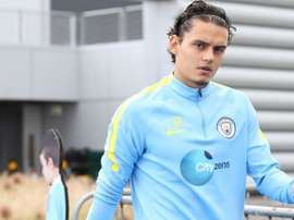 Le Turc Enes Ünal signe à Villarreal. Twente