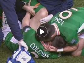 Entrada de Taylor que lesionó a Coleman en el Irlanda-Gales. ESPN
