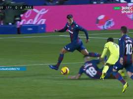 Dembélé recibió una dura entrada. Captura/DirectTV