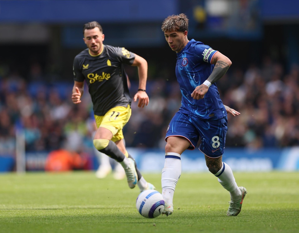 Chelsea boss Maresca shuts down Enzo Fernandez exit rumours