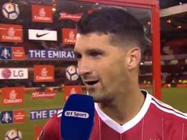 Eric Lichaj brilhou diante do Arsenal. Twitter