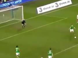 O momento do terceiro pontapé bem sucedido de Eriksen. Twitter
